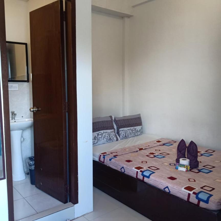 Chelle'S Apartelle-Inn El Nido Luaran gambar